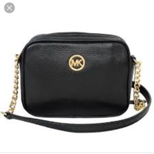 ‼️SOLD‼️Mk purse cross over BRAND NEW
